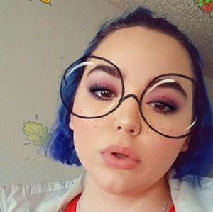 Meet your Posher, Audriana